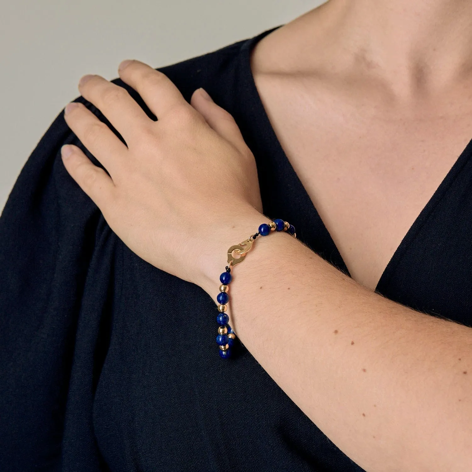 Dinh Van - Menottes - Bracelet lapis lazuli et or jaune sold by 58 Facettes product image thumbnail 2