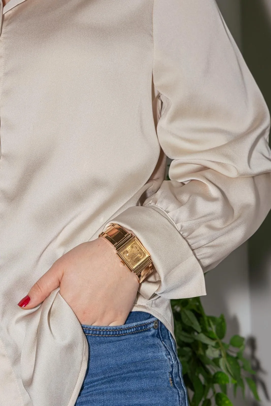 Rolex - Montre rétro en or rose sold by 58 Facettes product image thumbnail 2
