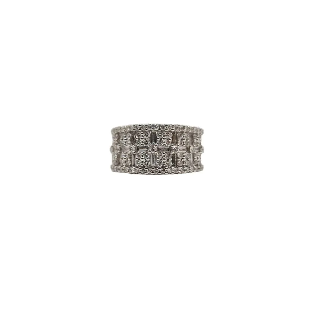 Bague or blanc sertie de diamants baguettes et ronds sold by 58 Facettes