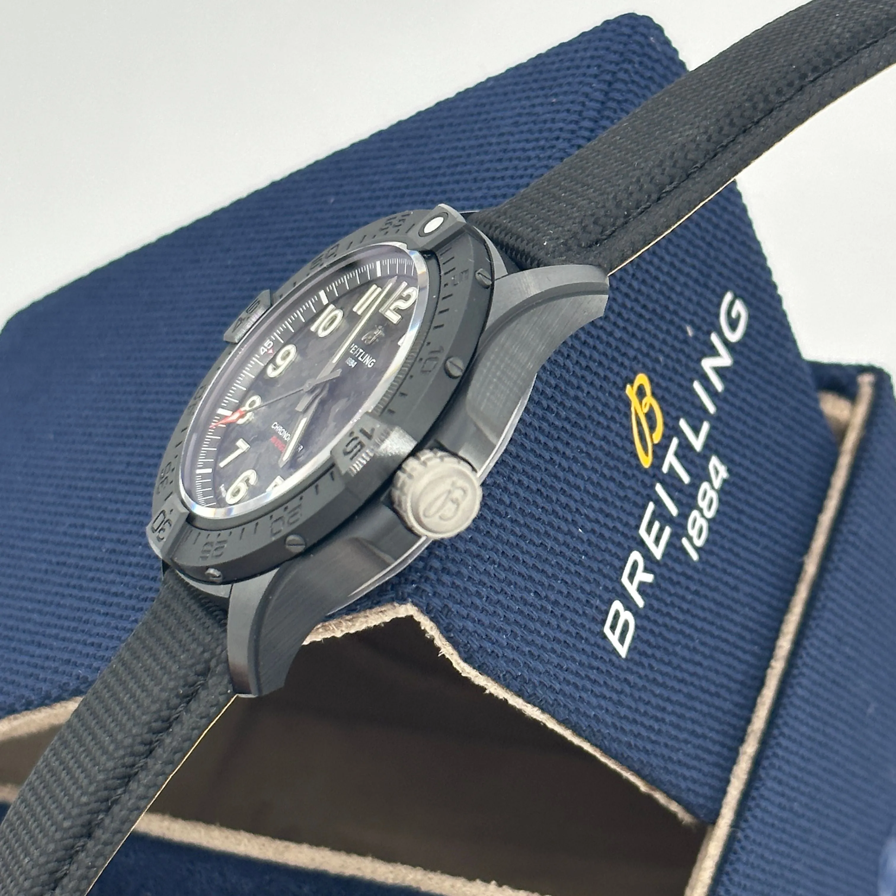 BREITLING - Navitimer B01 Chronographe 41 S17328101B1X1 sold by 58 Facettes product image thumbnail 4