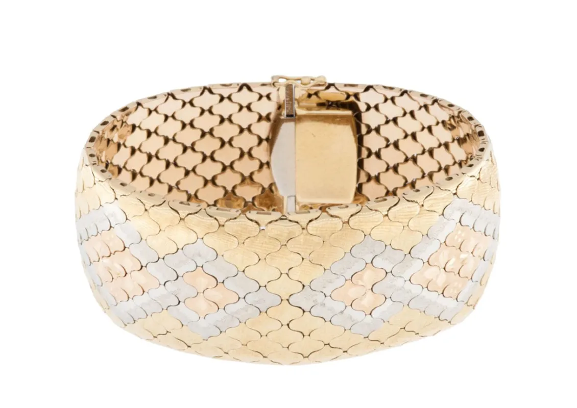 Bracelet manchette Art Déco en triple or sold by 58 Facettes