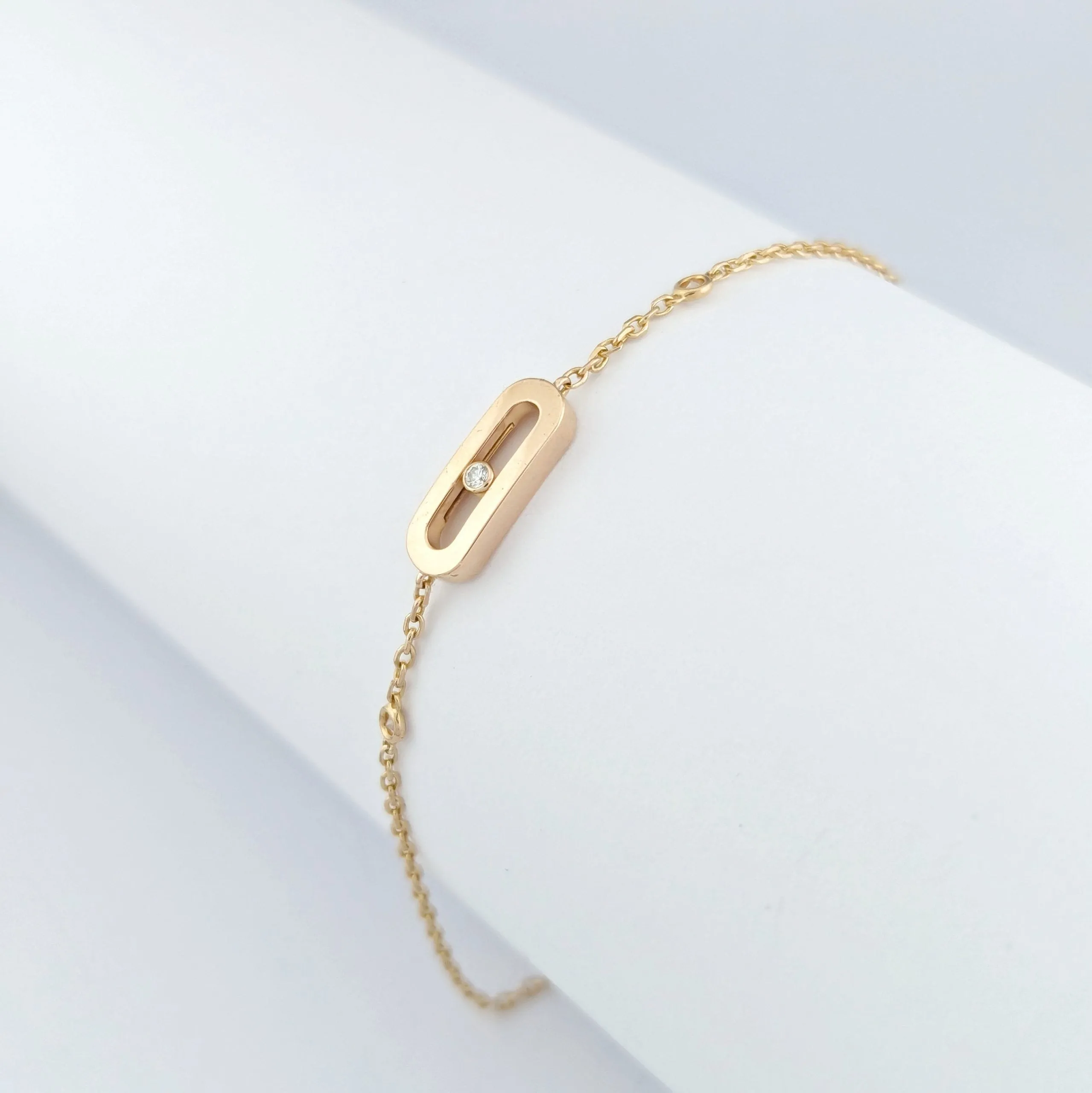 Bracelet Messika Move Classique en or rose et diamants sold by 58 Facettes product image thumbnail 3