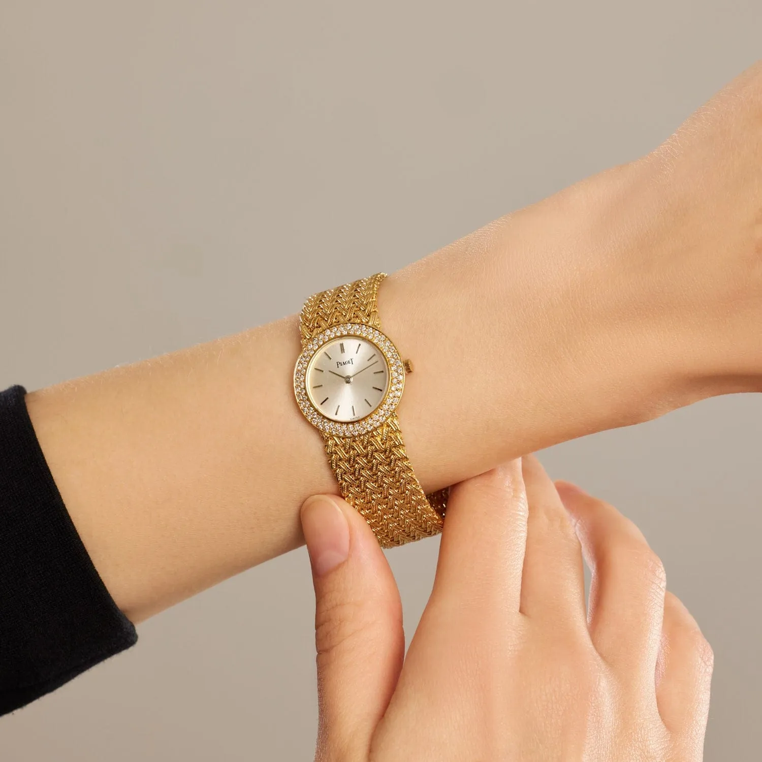 Montre Piaget vintage en or jaune et diamants sold by 58 Facettes product image thumbnail 2