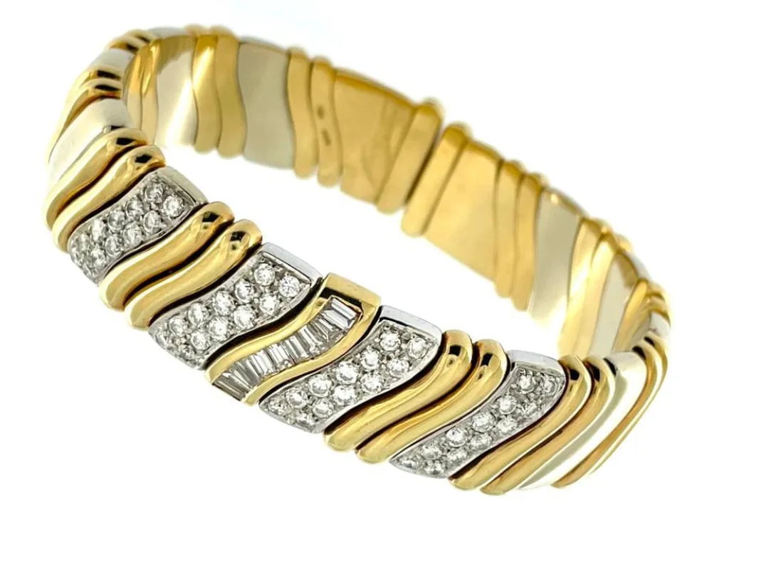 Bracelet italien manchette or jaune et or blanc avec diamants sold by 58 Facettes