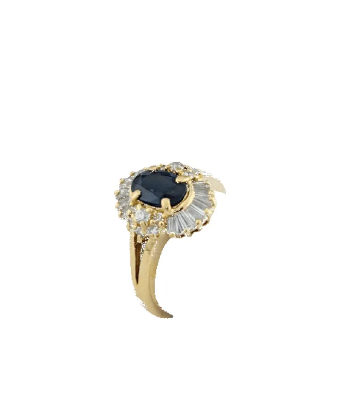 Bague en or jaune 18 carats, saphir et diamants sold by 58 Facettes