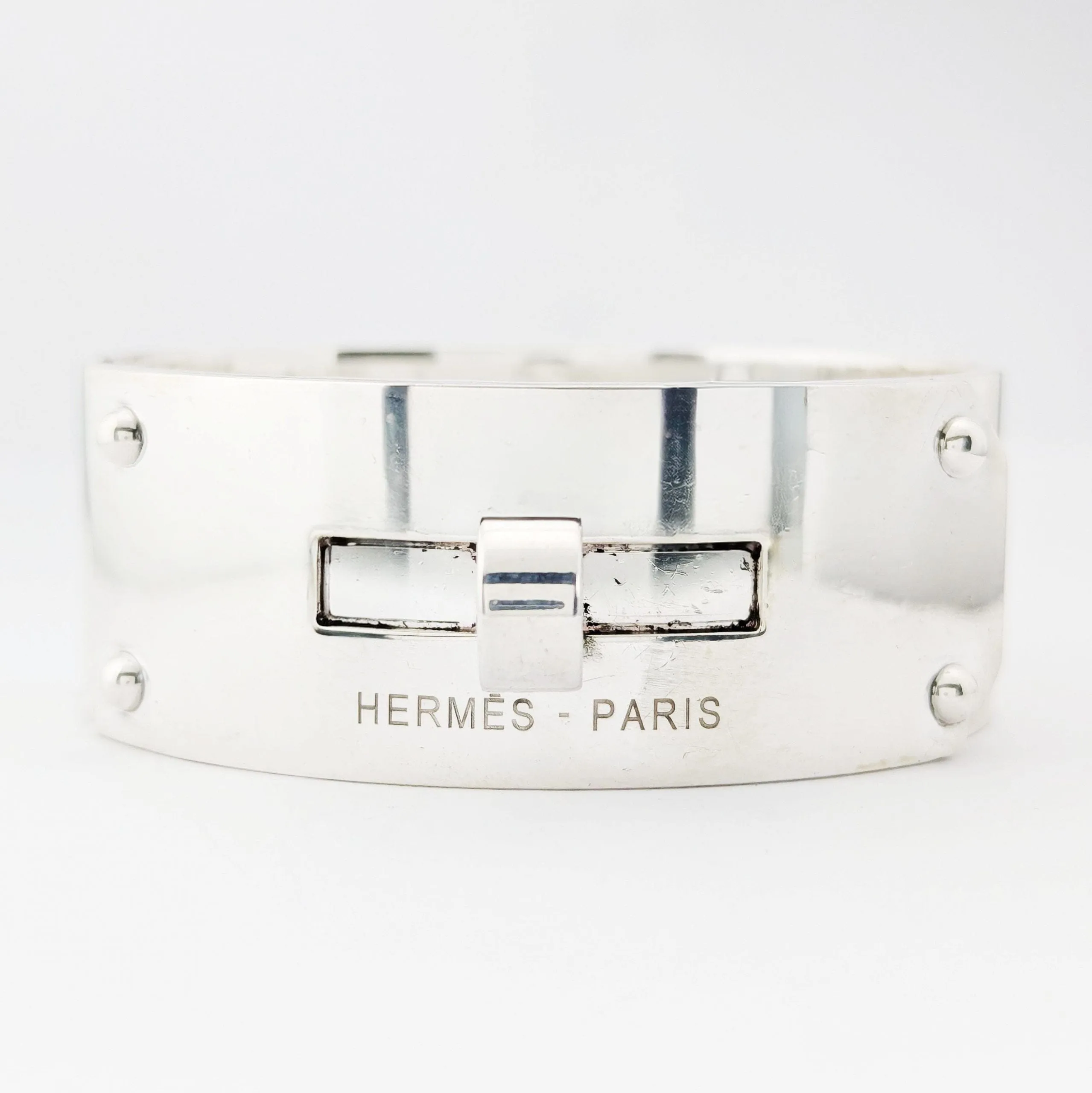 Bracelet jonc Hermès Kelly en argent sold by 58 Facettes product image thumbnail 3