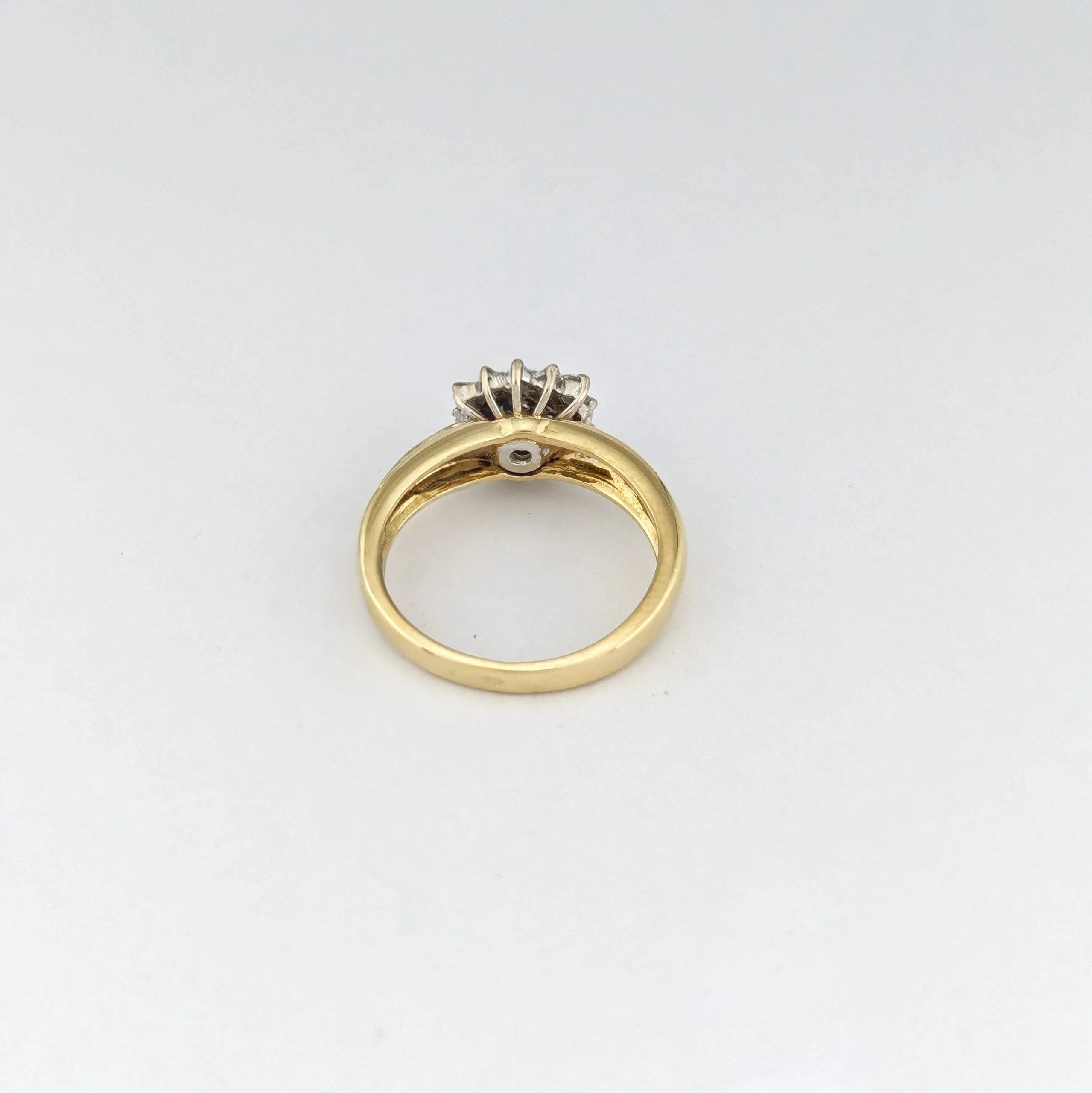 Bague motif floral en or jaune 18 carats et diamants sold by 58 Facettes product image thumbnail 5