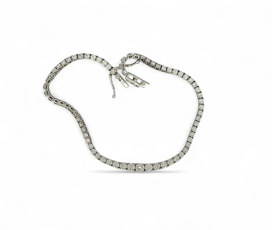 Bracelet Tennis rivière de diamants , or blanc 18 carats sold by 58 Facettes