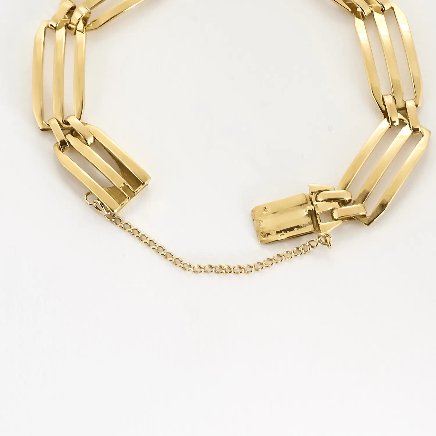 Bracelet en or jaune à maille géométrique sold by 58 Facettes product image thumbnail 3