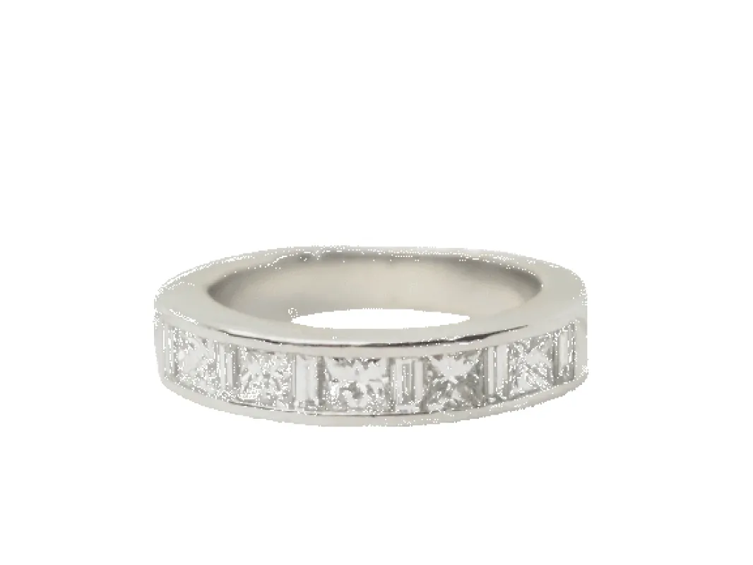 Demi alliance en or blanc et diamants 1.06cts sold by 58 Facettes