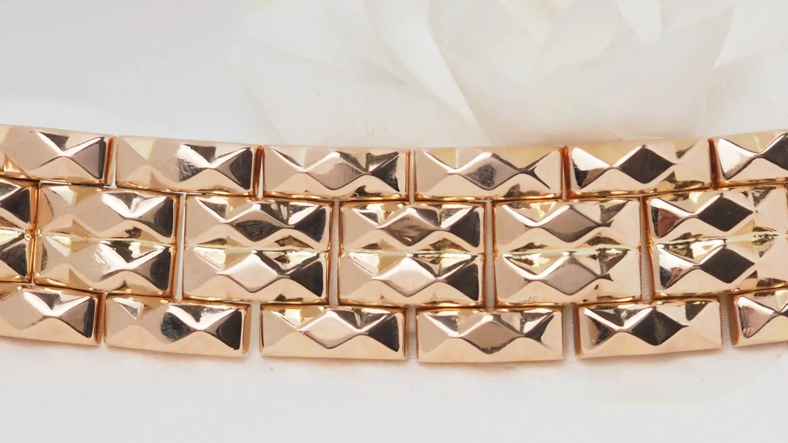 Bracelet tank années 1940 vintage en or rose sold by 58 Facettes product image thumbnail 5