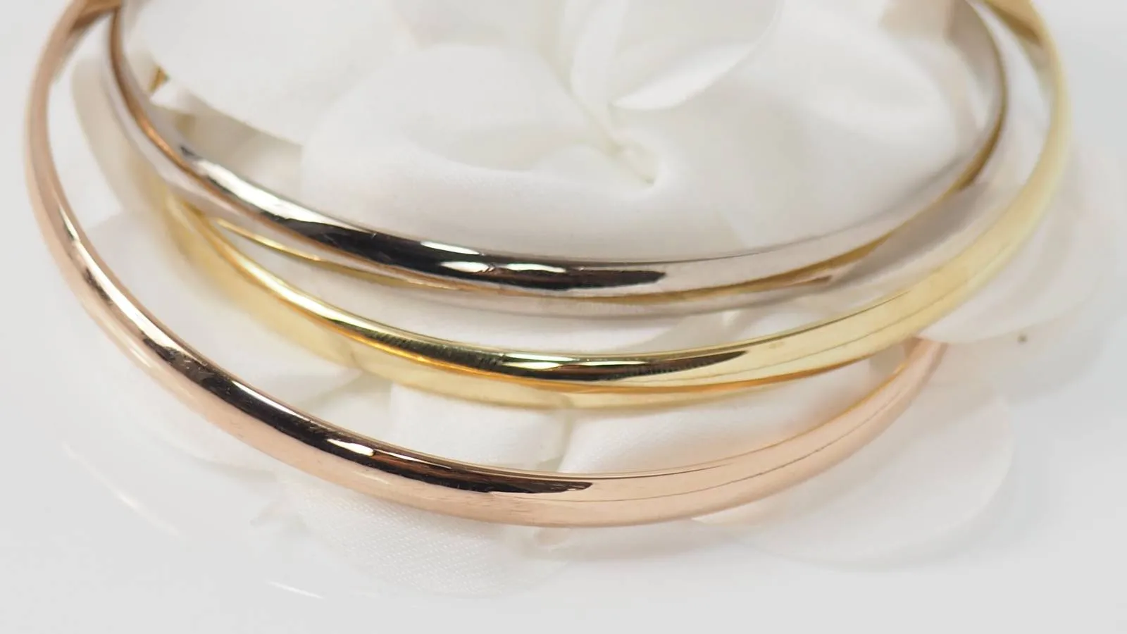 Bracelet Trinity de Cartier d'occasion trois ors sold by 58 Facettes product image thumbnail 5