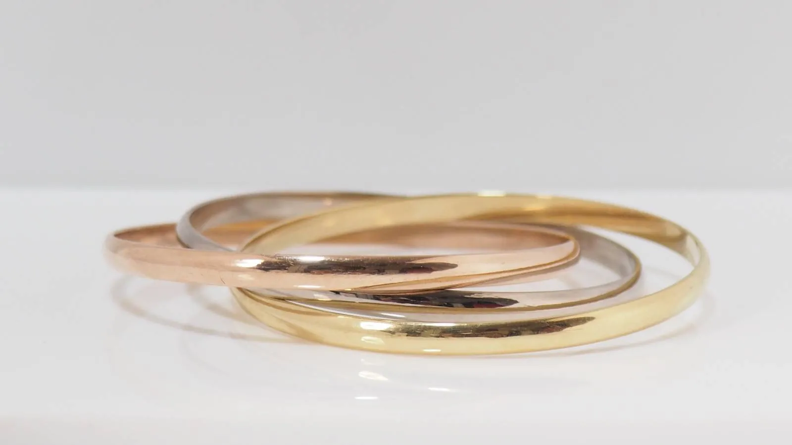 Bracelet Trinity de Cartier d'occasion trois ors sold by 58 Facettes product image thumbnail 3