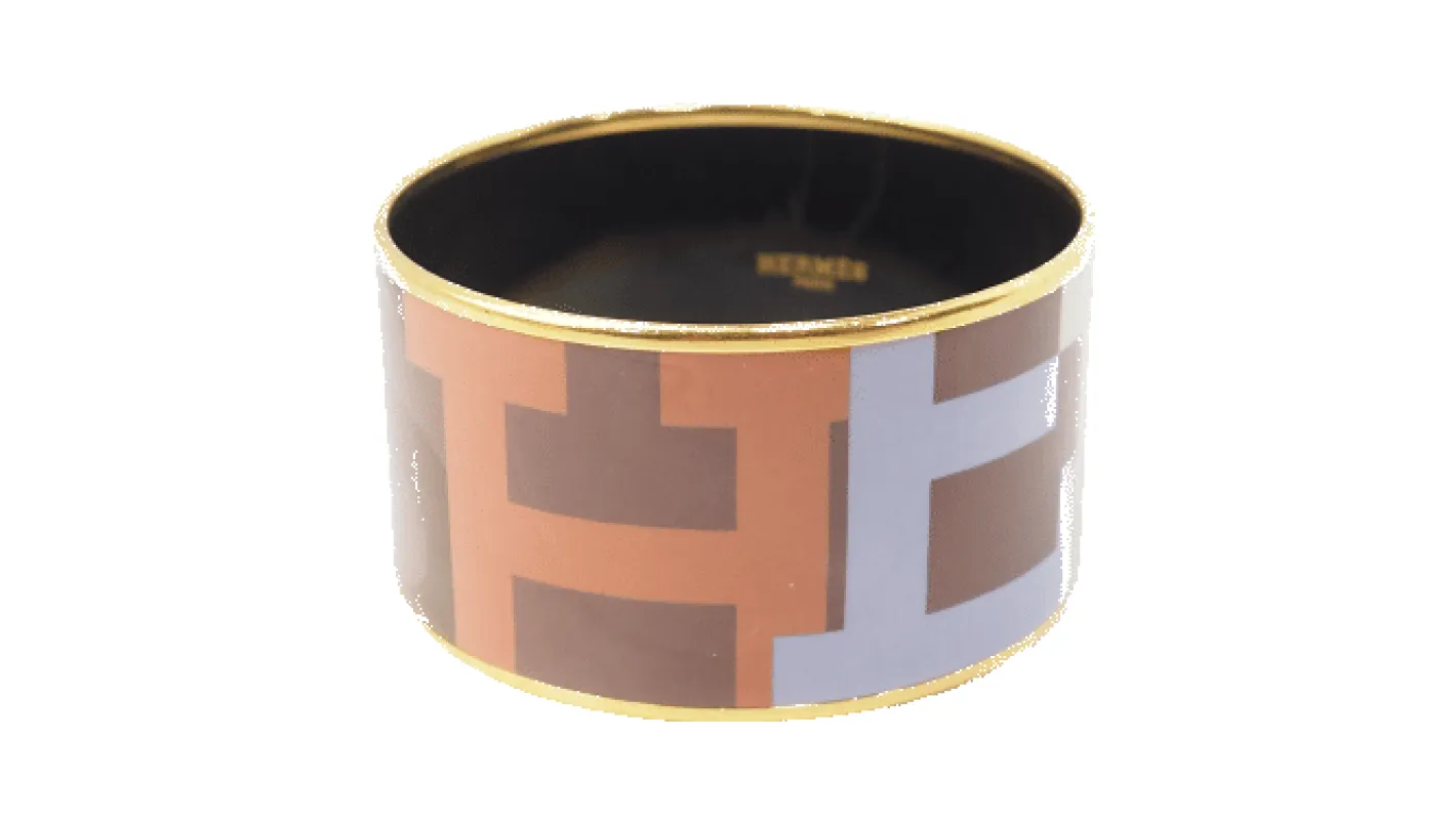 Bracelet Hermès manchette en émail multicolore sold by 58 Facettes