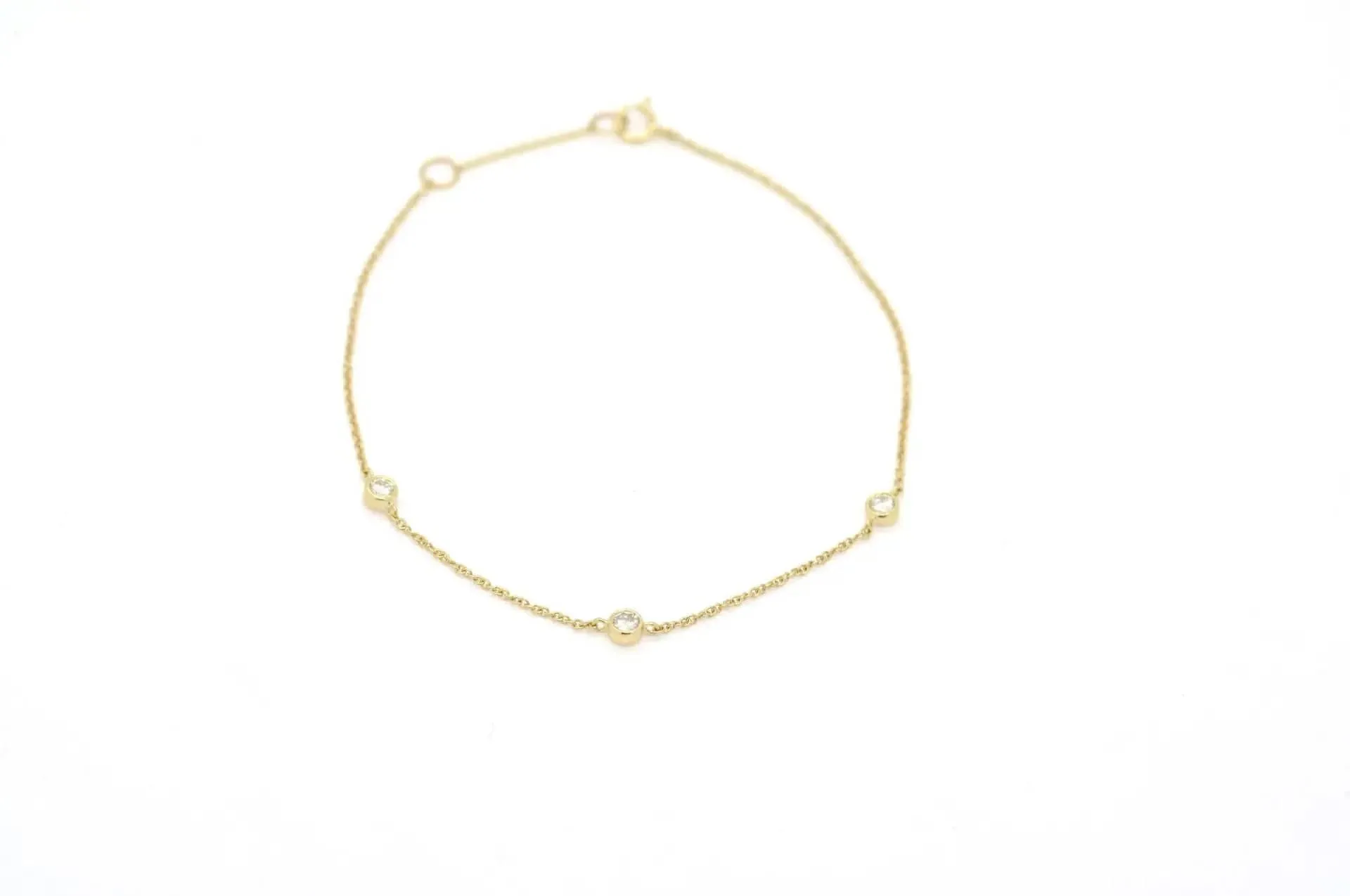 Bracelet en or jaune serti de diamants de 0,12 ct sold by 58 Facettes