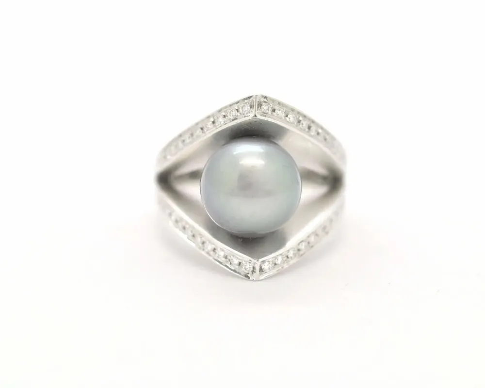 Bague Salvini en or blanc avec perle sold by 58 Facettes
