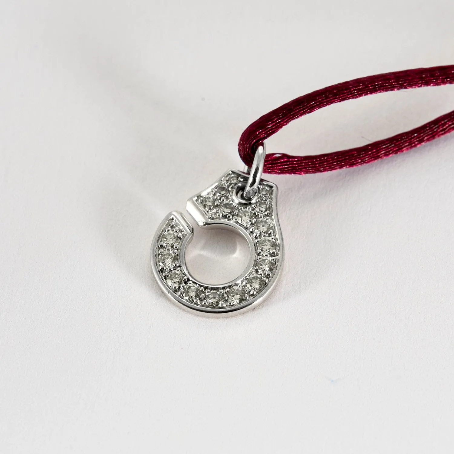 DINH VAN - Bracelet Menottes R12 en or gris et diamants sold by 58 Facettes product image thumbnail 5