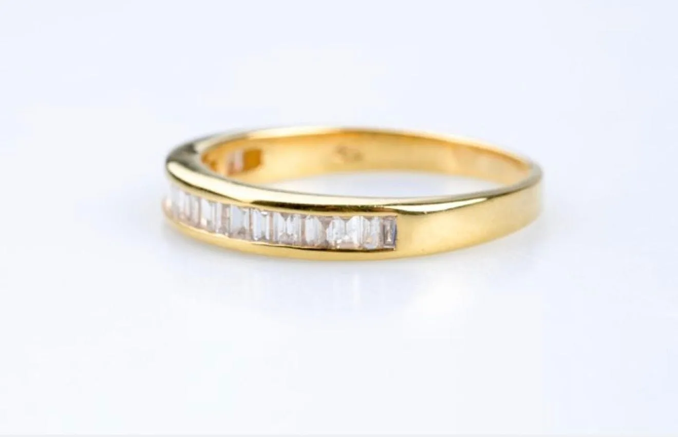 Bague demi-alliance en or jaune – Diamants baguette sertis rail sold by 58 Facettes product image thumbnail 5