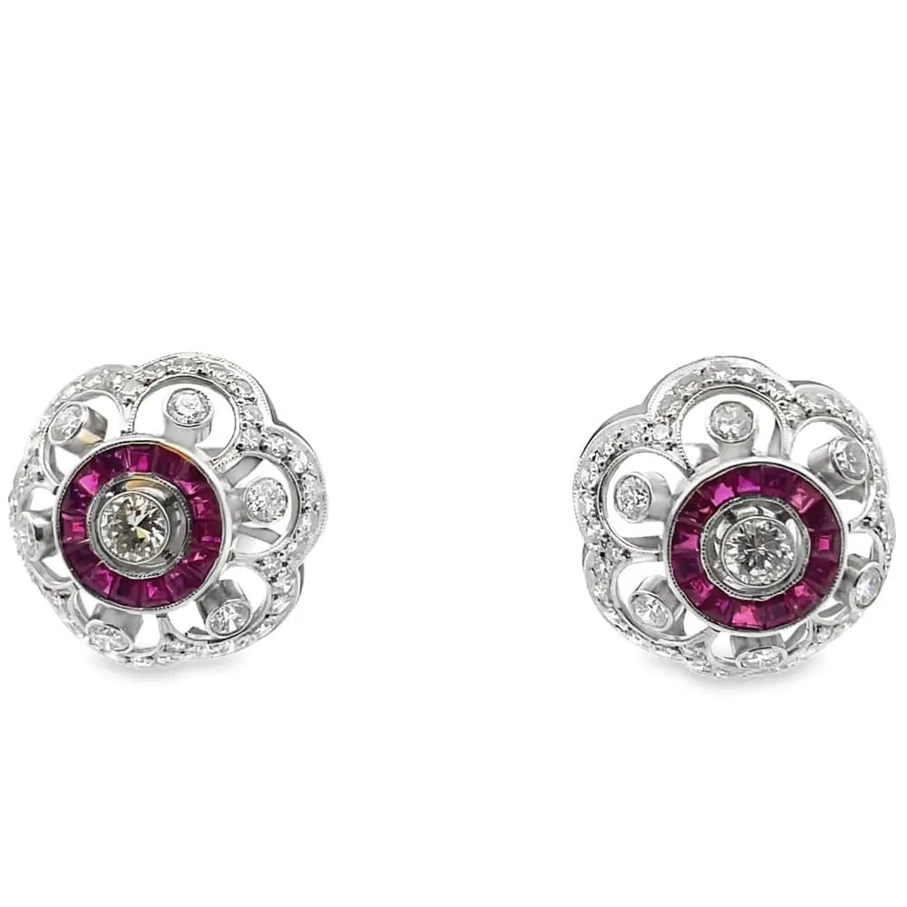 Platinumad - Boucles d’oreilles en platine, or jaune 14 carats, rubis et diamants sold by 58 Facettes