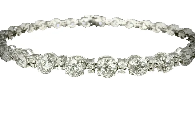 Bracelet rivière orné de 8,60 carats de diamants sold by 58 Facettes