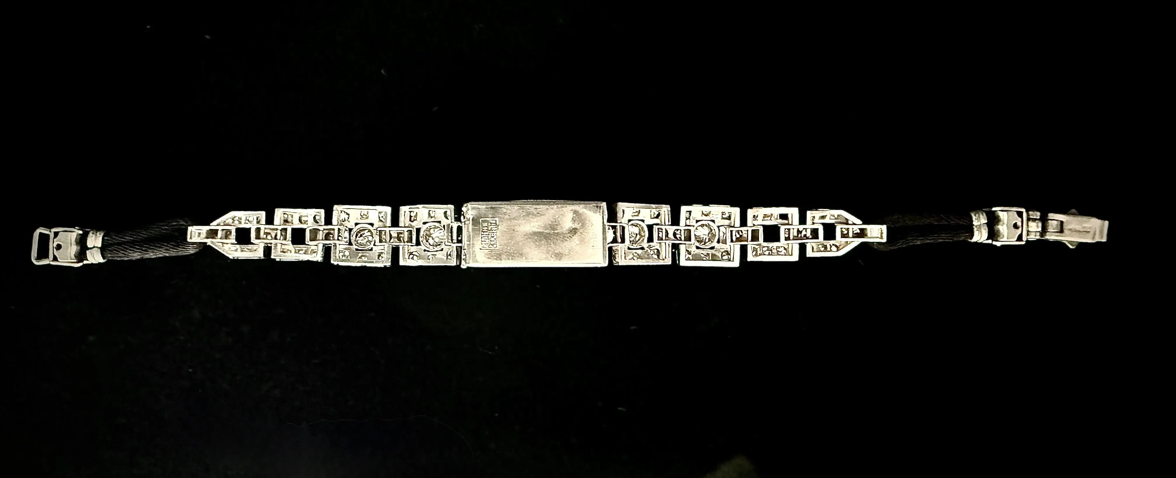 Bracelet Art Déco en platine serti de 3,60 carats de diamants sold by 58 Facettes product image thumbnail 3