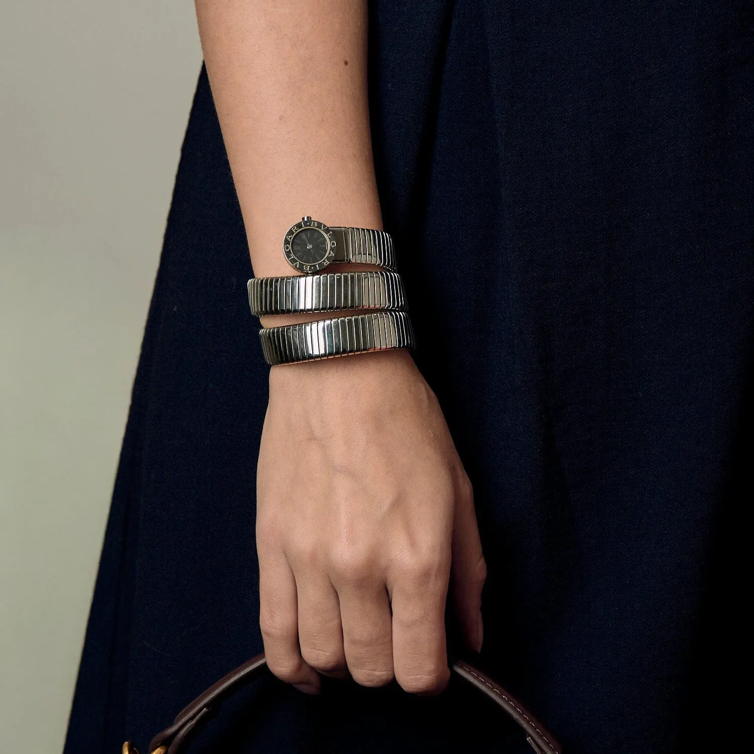 BVLGARI - Montre Serpenti Tubogas - Montre en acier à boitier rond à mouvement quartz sold by 58 Facettes product image thumbnail 2