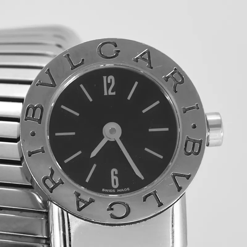 BVLGARI - Montre Serpenti Tubogas - Montre en acier à boitier rond à mouvement quartz sold by 58 Facettes