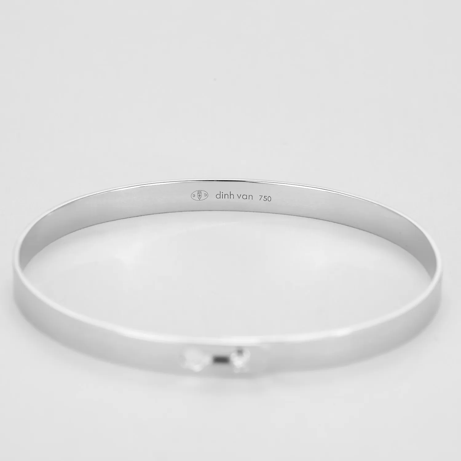 Dinh Van - Serrure -Bracelet en or gris et diamant sold by 58 Facettes product image thumbnail 3