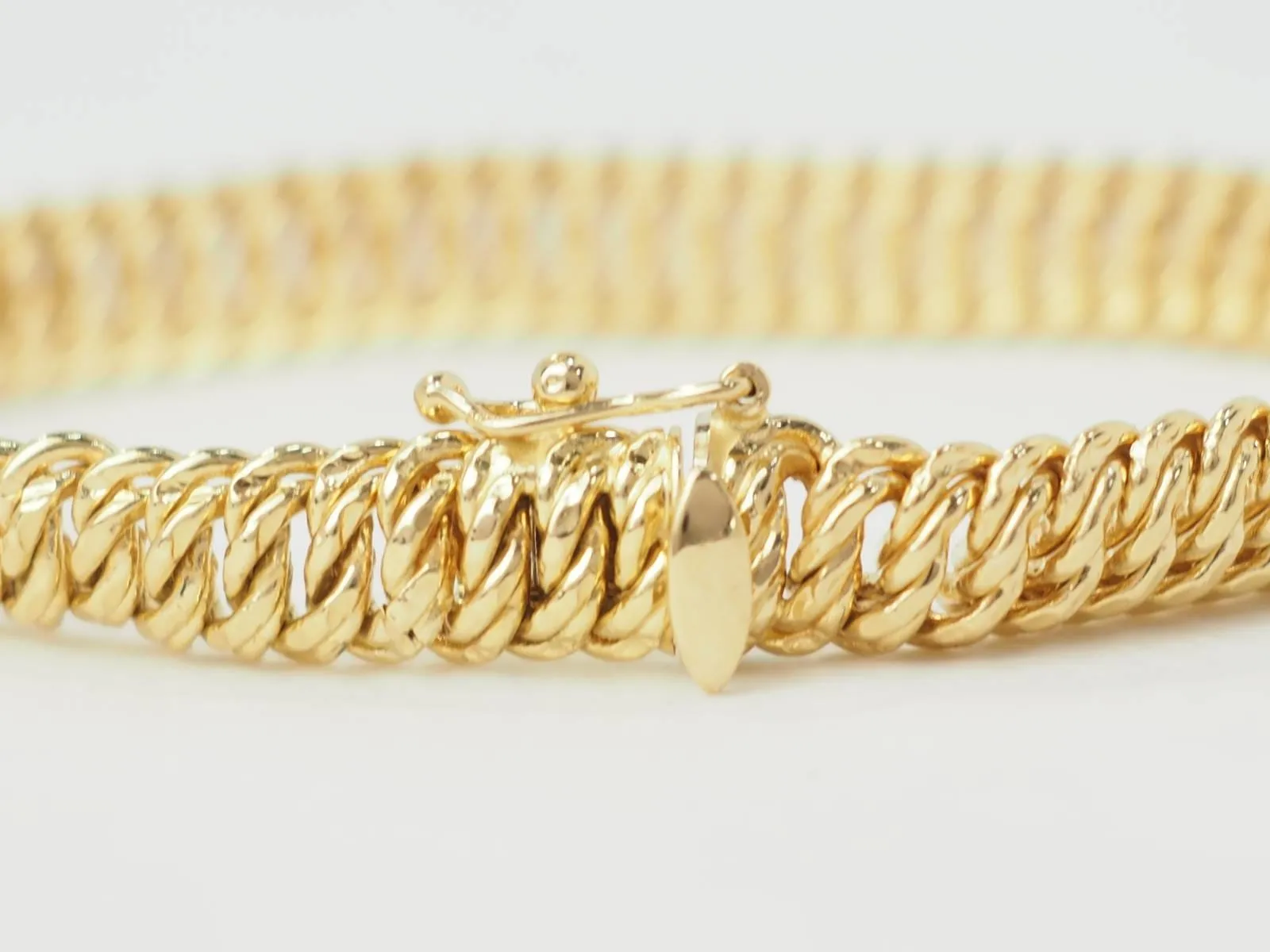 Bracelet maille américaine en or jaune sold by 58 Facettes product image thumbnail 3