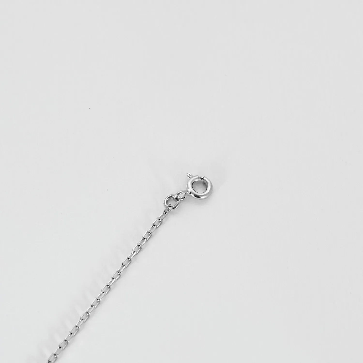 Boucheron - Ava- Bracelet en or gris et diamants sold by 58 Facettes product image thumbnail 5