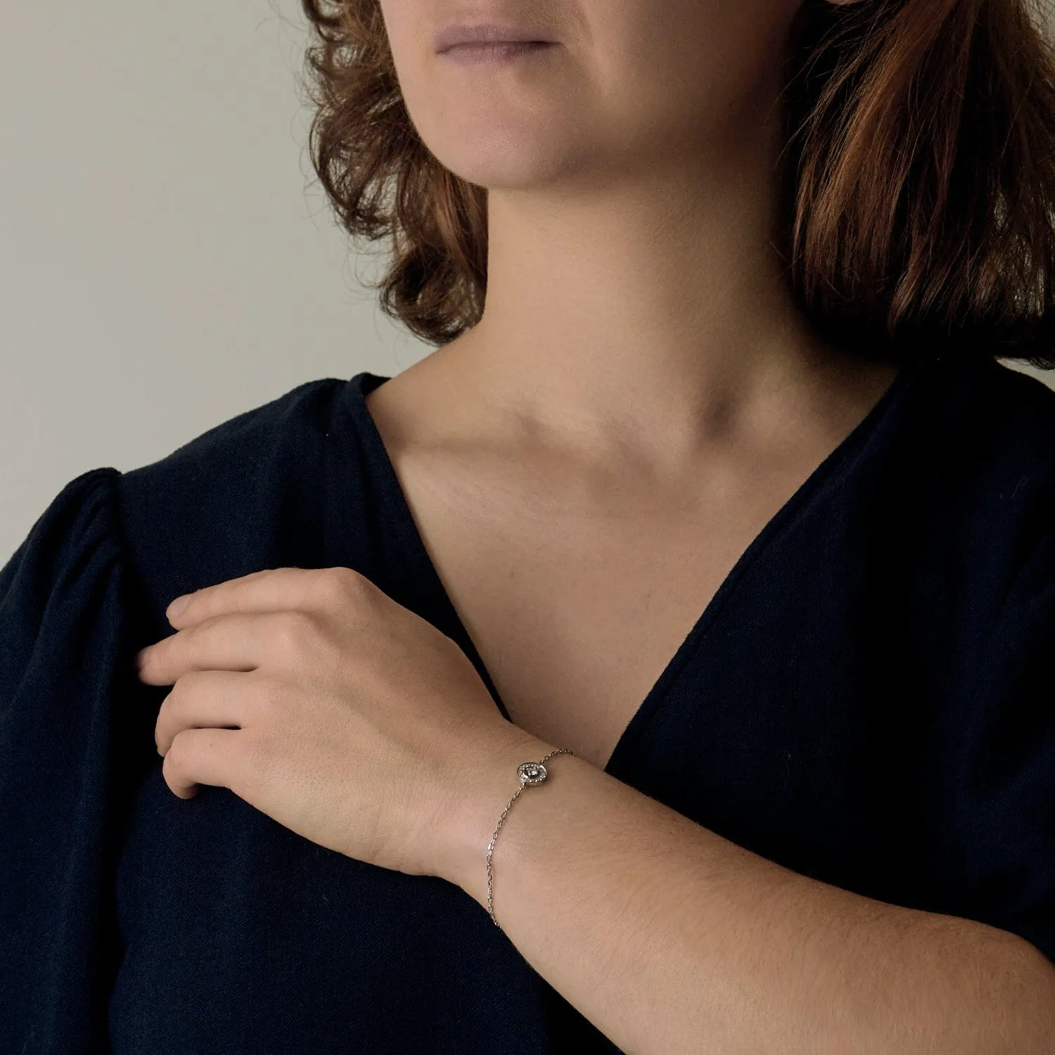 Boucheron - Ava- Bracelet en or gris et diamants sold by 58 Facettes product image thumbnail 2