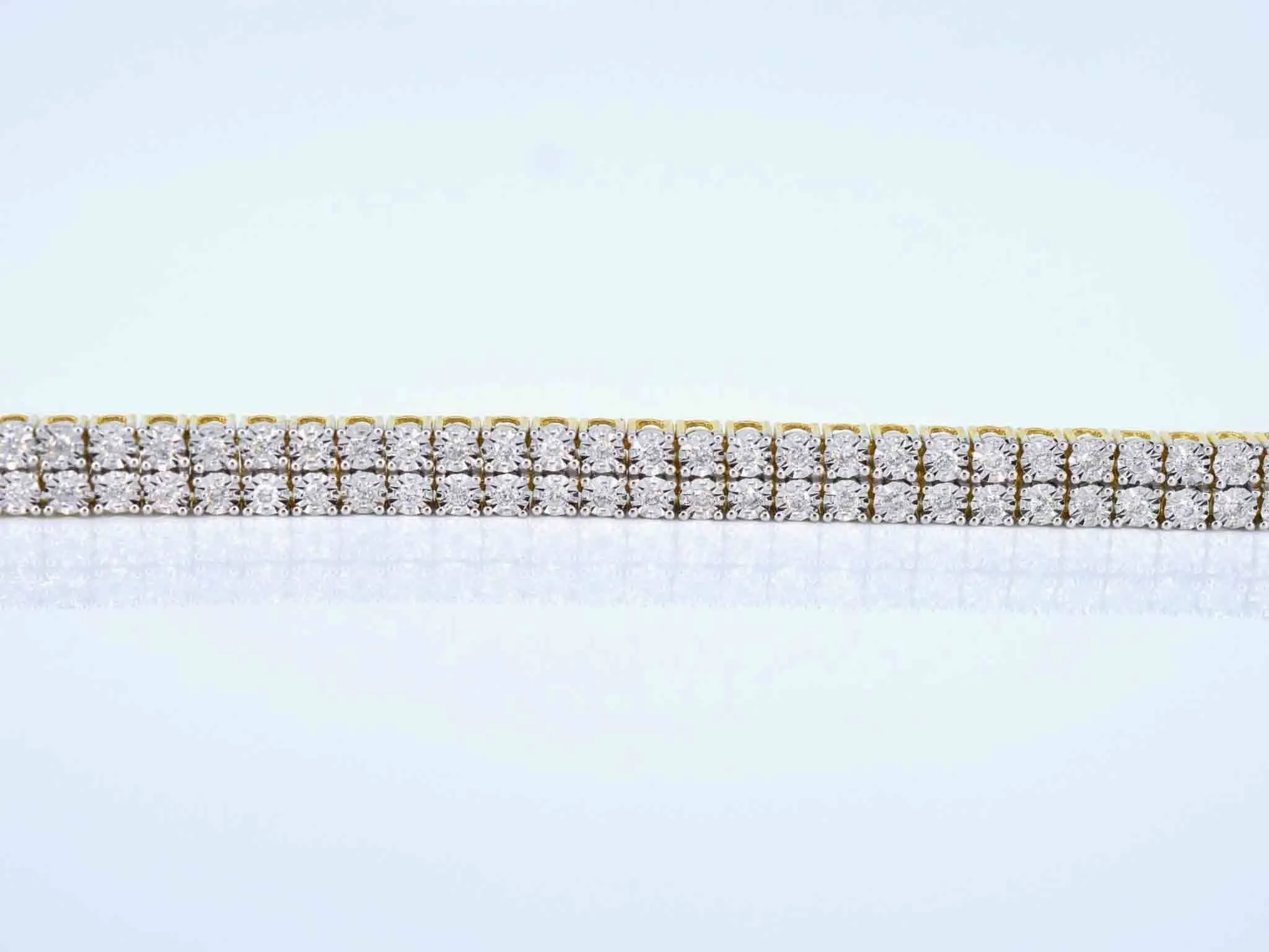 Bracelet de tennis en or avec 2 rangées de diamants de 1,50 carat sold by 58 Facettes product image thumbnail 4