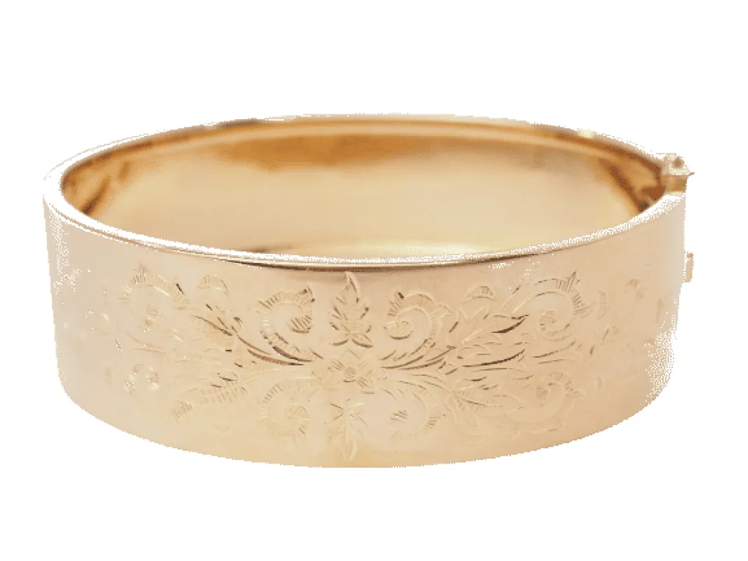 Bracelet ancien à décor floral en or rose sold by 58 Facettes