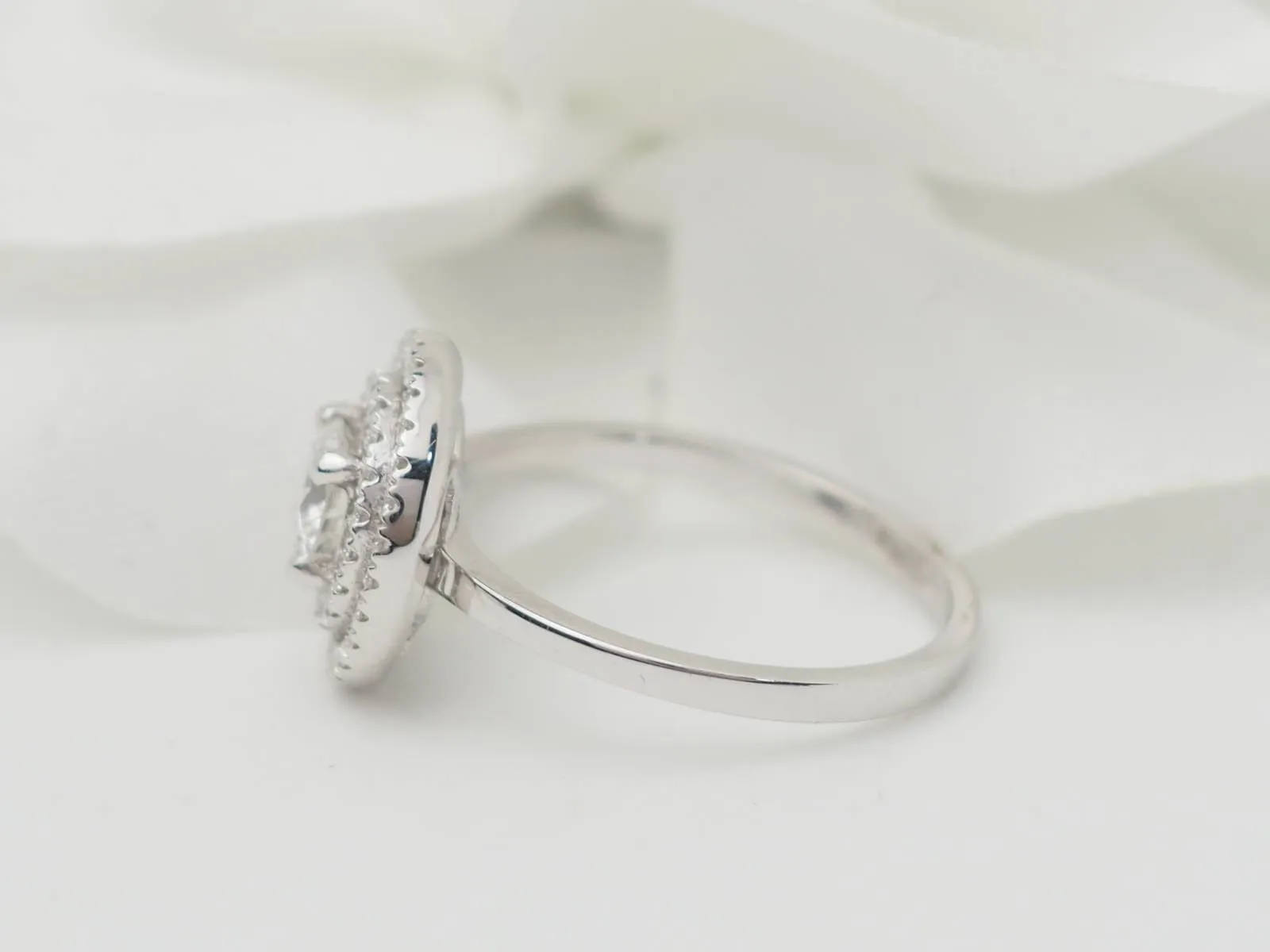 Bague solitaire en or blanc et diamant de 0,46 ct sold by 58 Facettes product image thumbnail 5