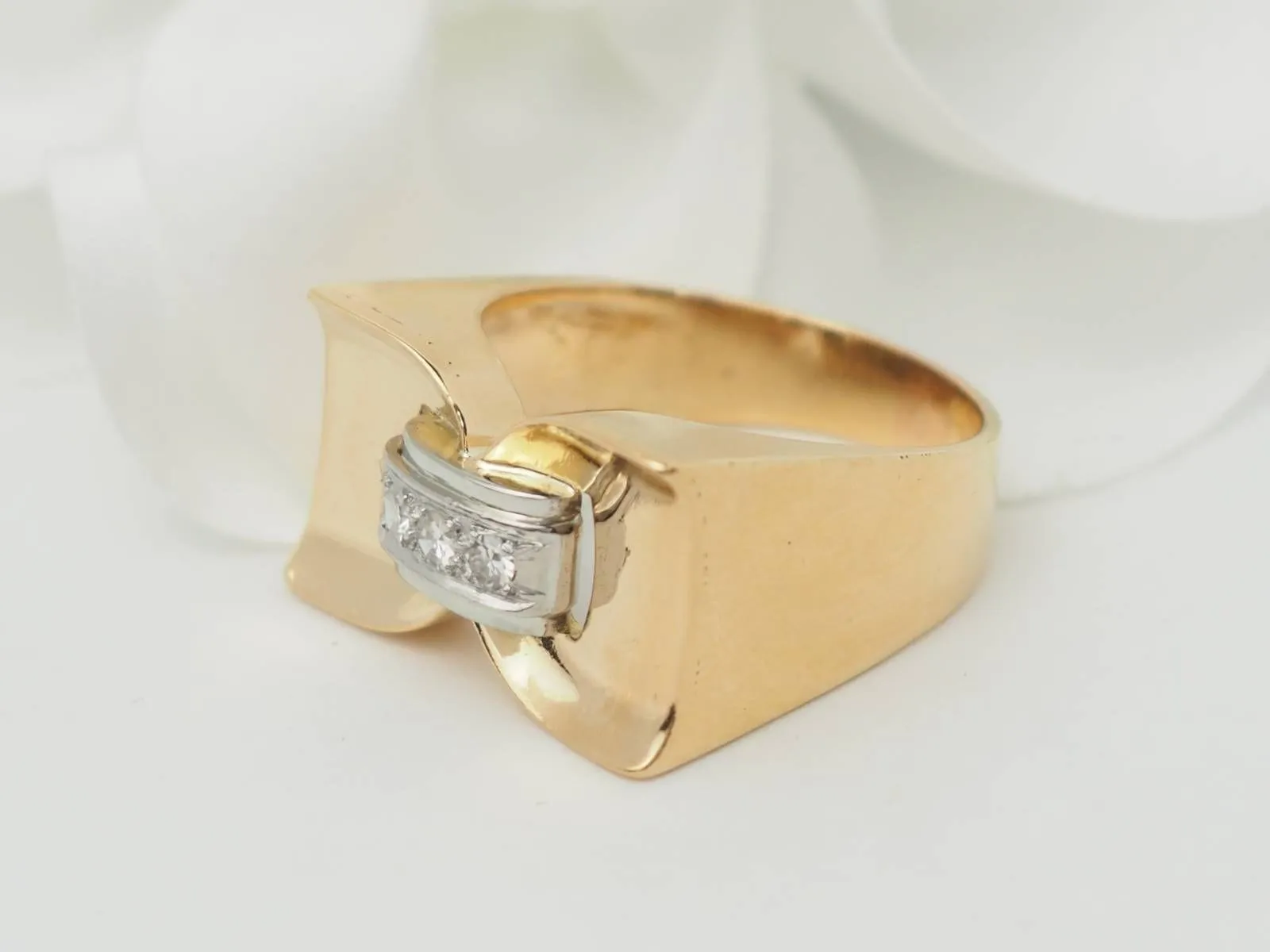 Bague Tank en or jaune et diamants sold by 58 Facettes product image thumbnail 3