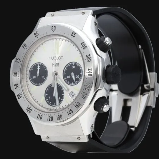 Hublot Montre Super B Mdm Chronograph sold by 58 Facettes product image thumbnail 2
