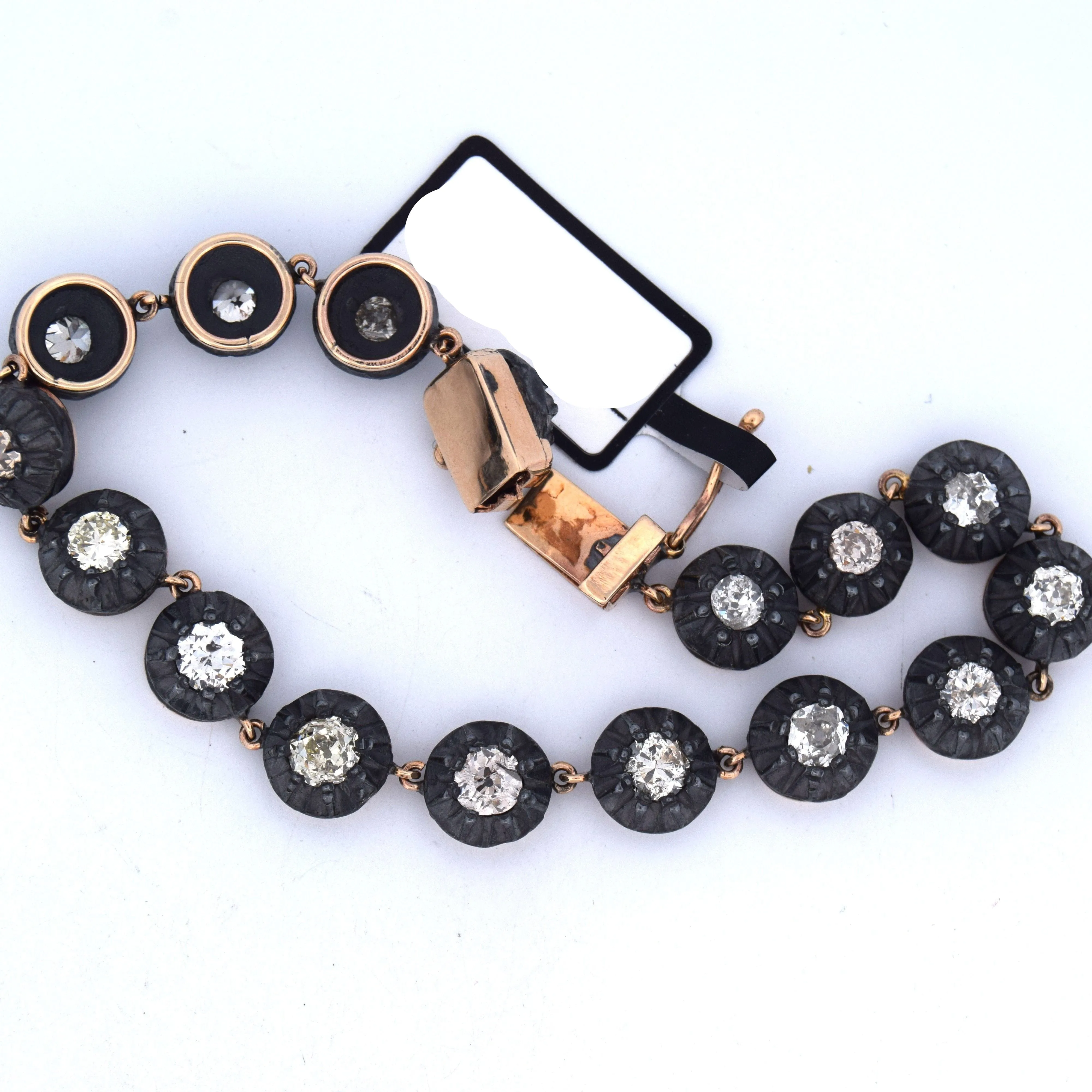 Bracelet ancien en or rose et argent avec diamants sold by 58 Facettes product image thumbnail 5