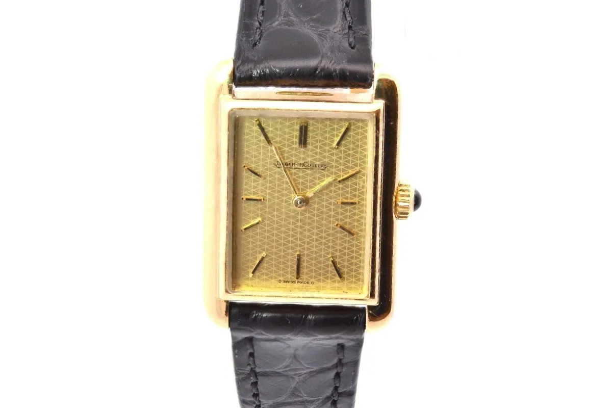 Montre vintage Jaeger-LeCoultre en or 18k sold by 58 Facettes