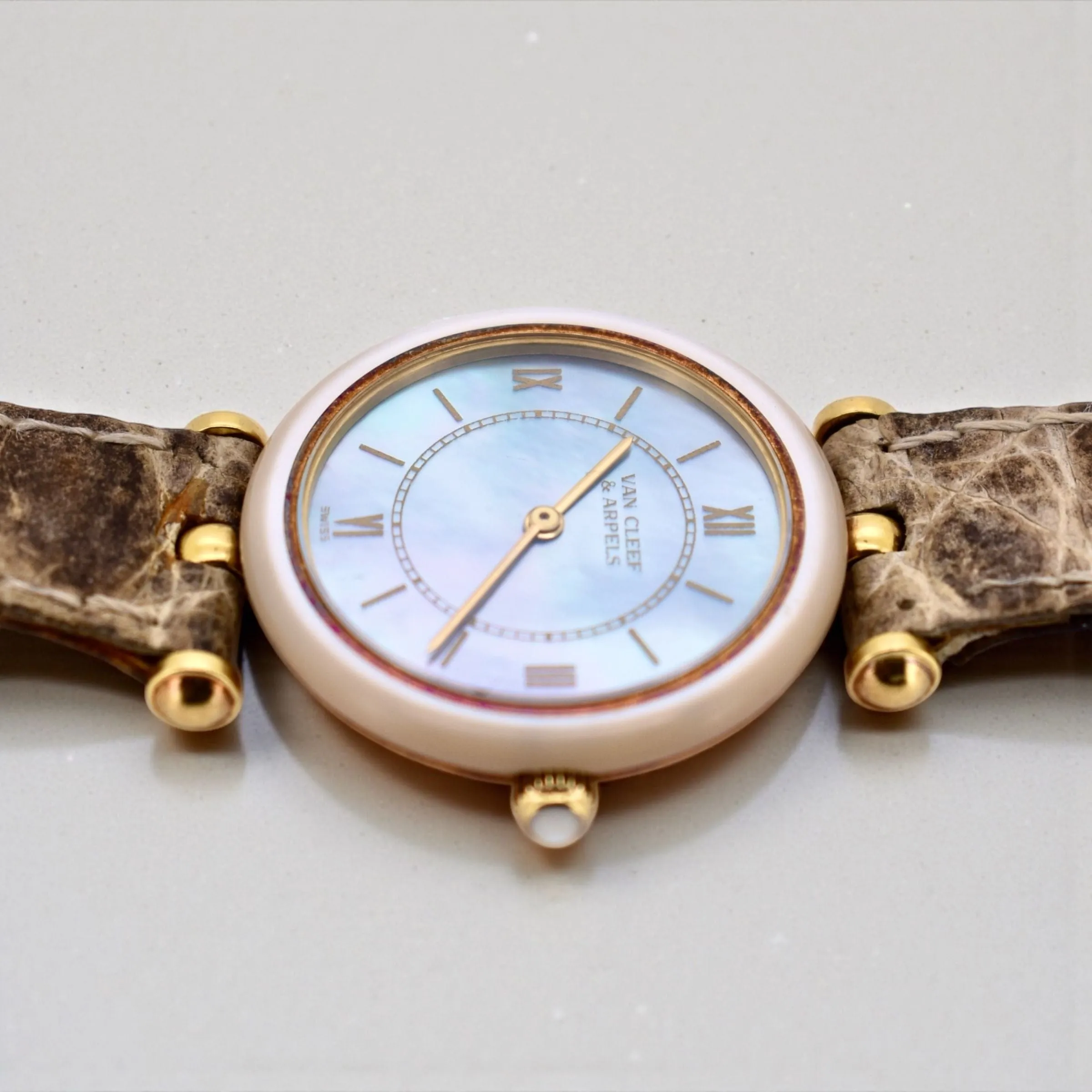 Van Cleef & Arpels x Gérald Genta - Montre Femme Pierre Arpels sold by 58 Facettes product image thumbnail 4