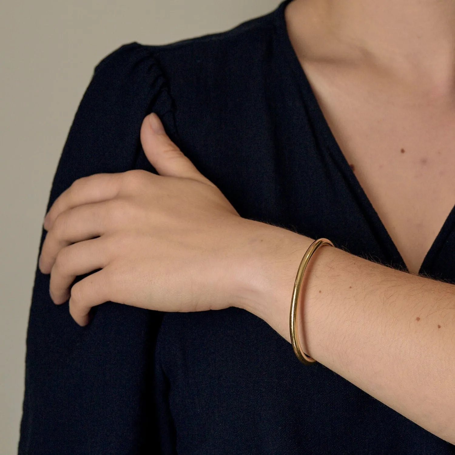 Bracelet jonc en or jaune sold by 58 Facettes product image thumbnail 2