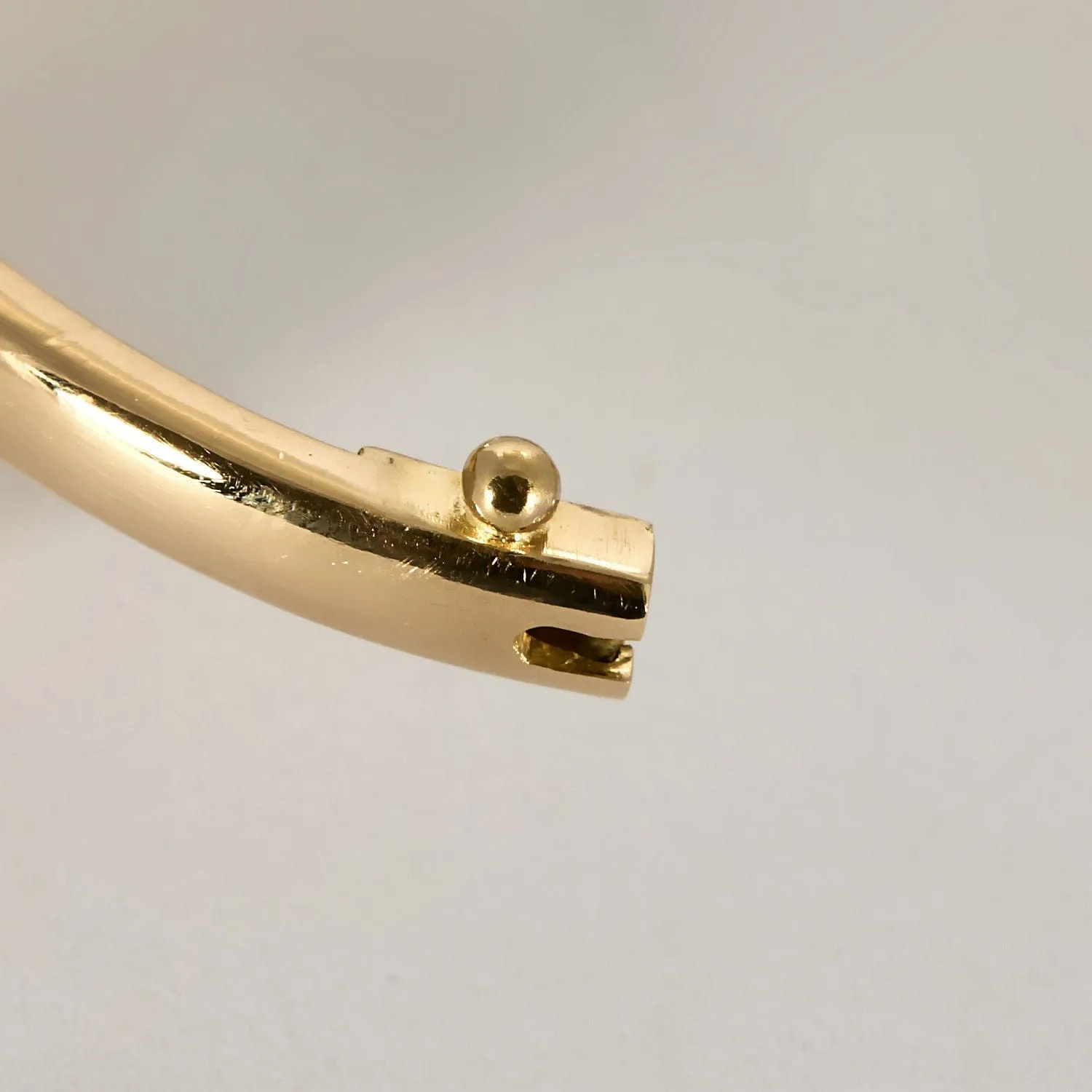 Bracelet "Serpent" en or jaune, rubis et émeraudes sold by 58 Facettes product image thumbnail 4