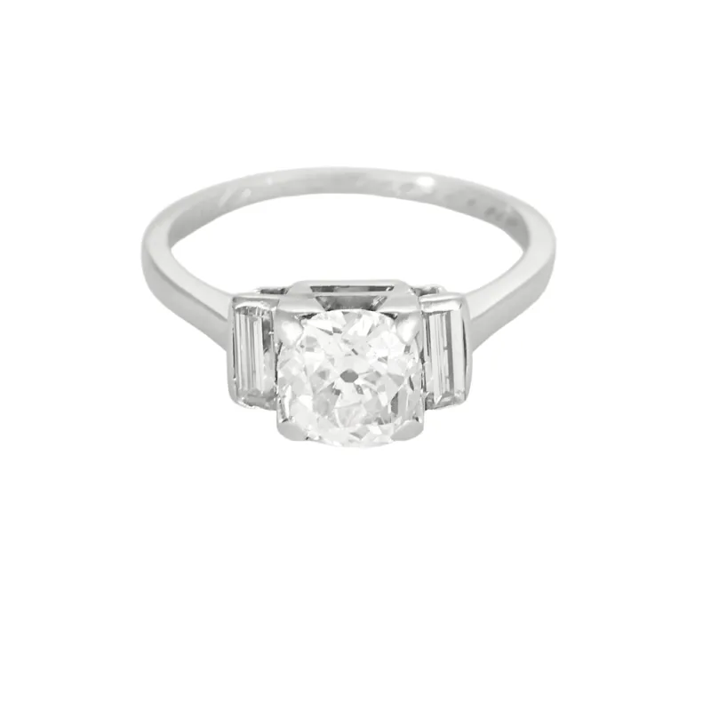 Bague solitaire en Platine et diamants sold by 58 Facettes