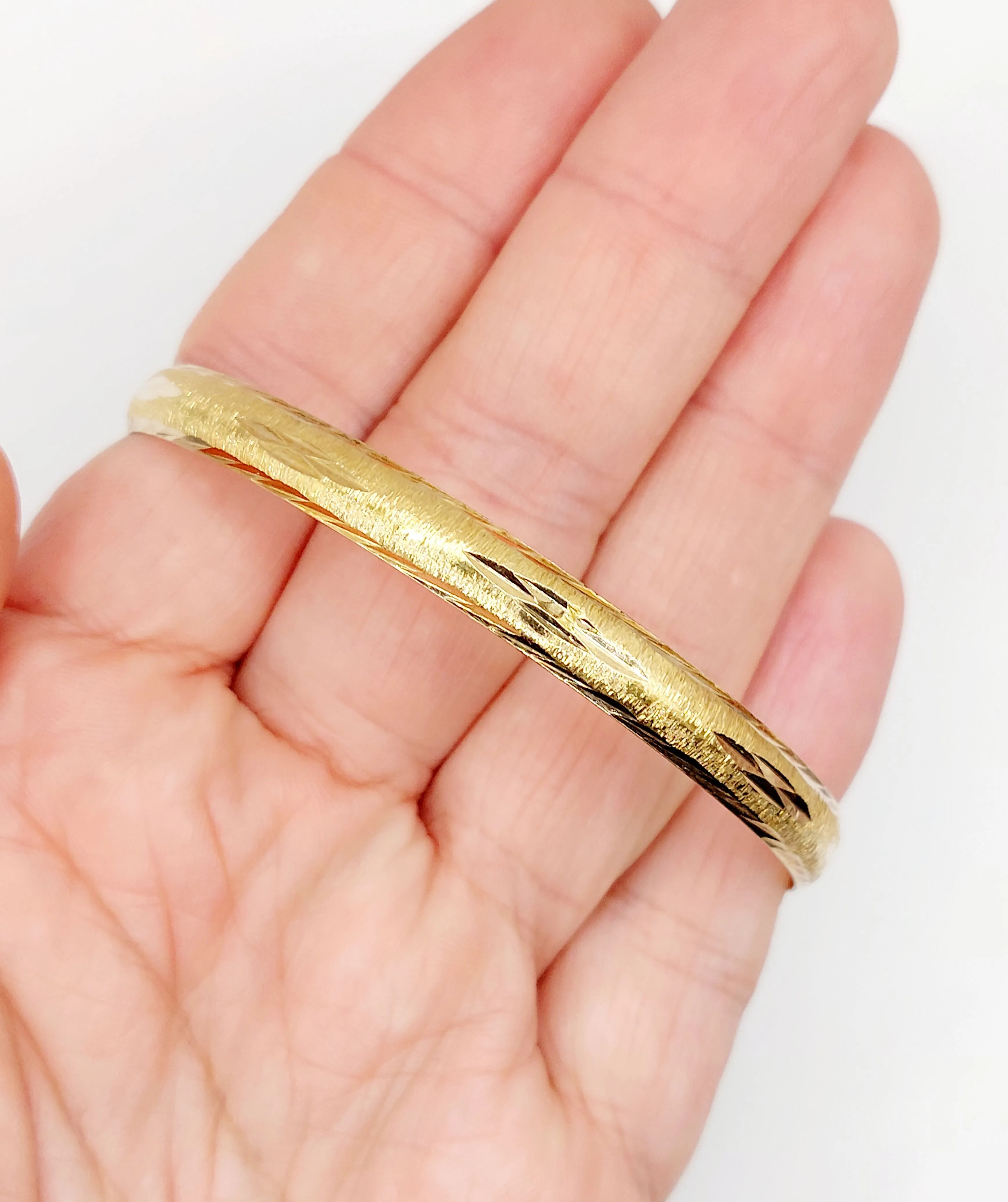 Bracelet jonc vintage or jaune finement ciselé sold by 58 Facettes product image thumbnail 2