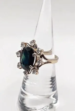 Bague Marguerite or gris ornée d'un saphir et de diamants sold by 58 Facettes product image thumbnail 5