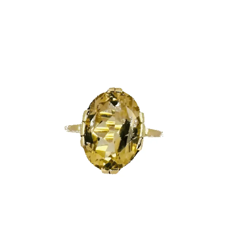 Bague solitaire citrine ovale facettée en or jaune 14k made by 58 Facettes