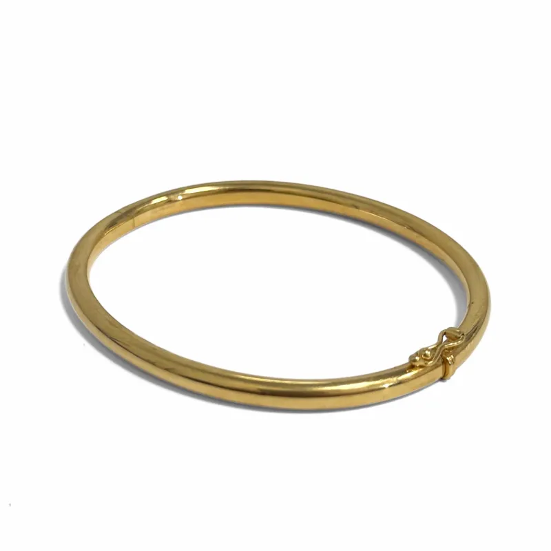 Bracelet jonc ouvrant moyen modèle en or jaune 18k sold by 58 Facettes