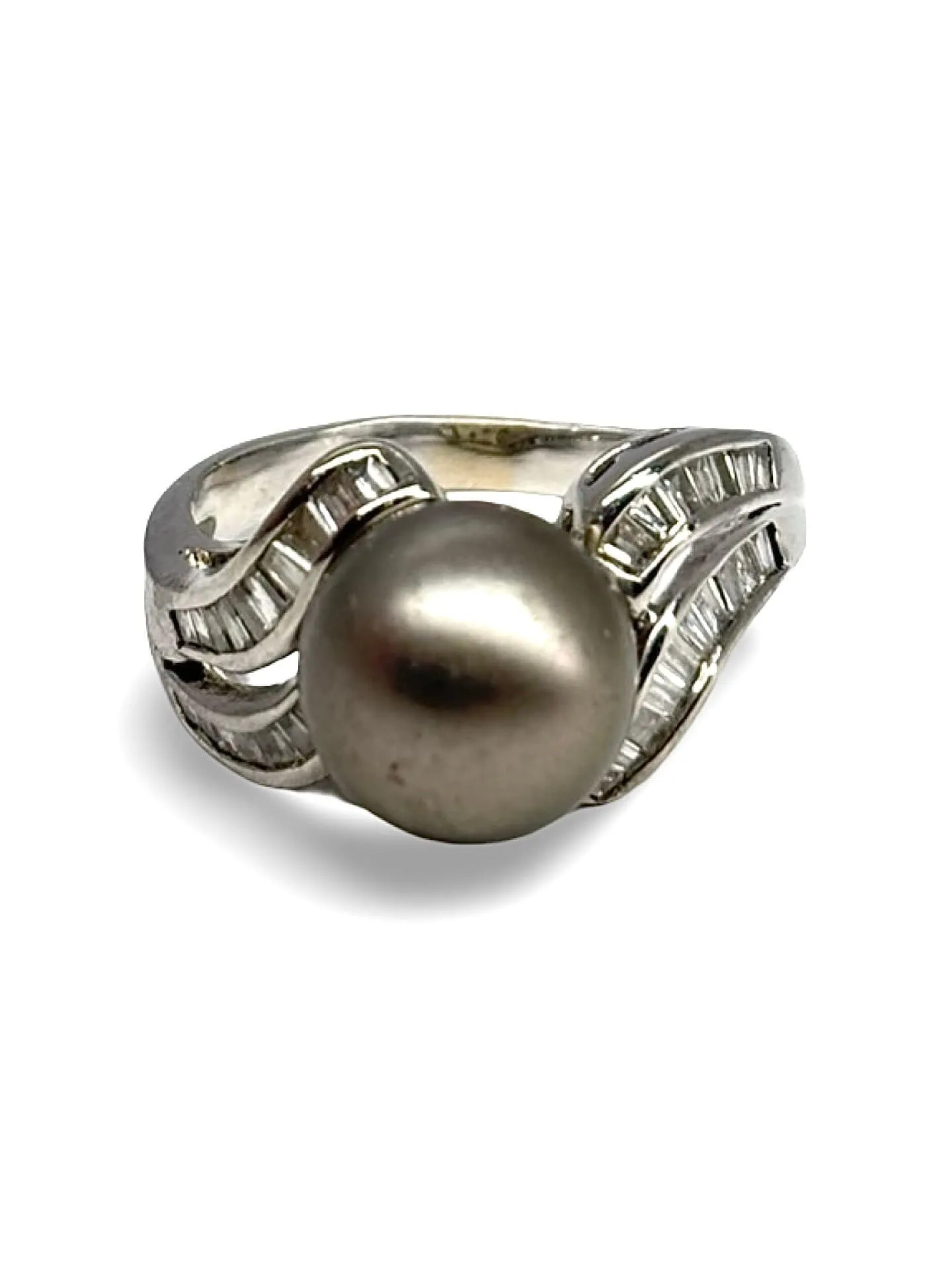 Bague en or blanc 18K avec perle de Tahiti et diamants 0,60 ct sold by 58 Facettes