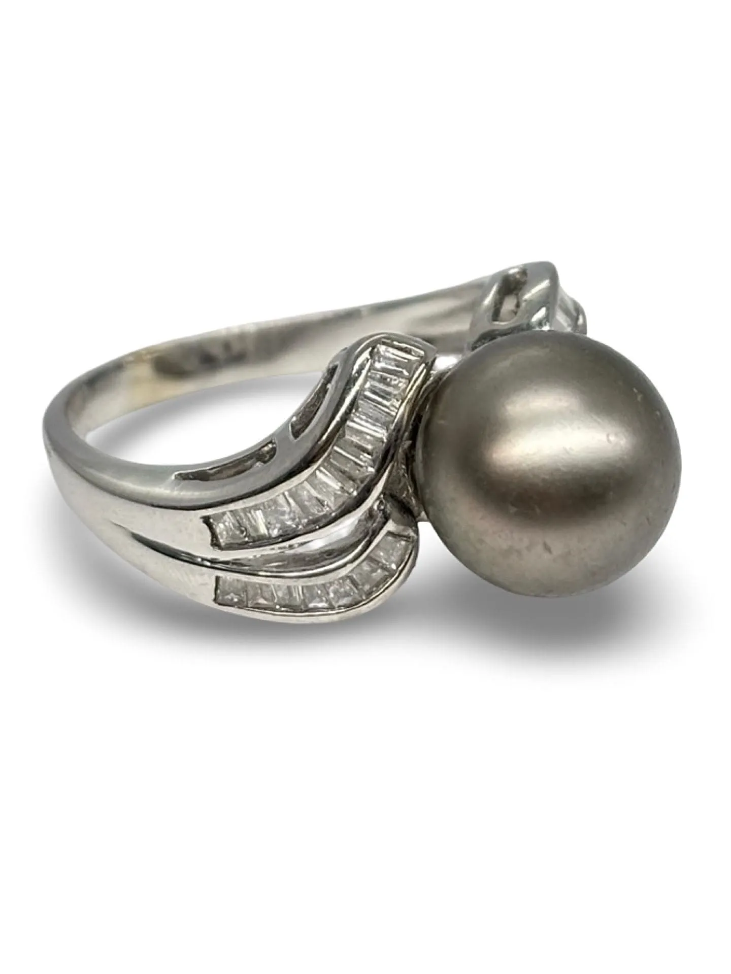 Bague en or blanc 18K avec perle de Tahiti et diamants 0,60 ct sold by 58 Facettes product image thumbnail 3