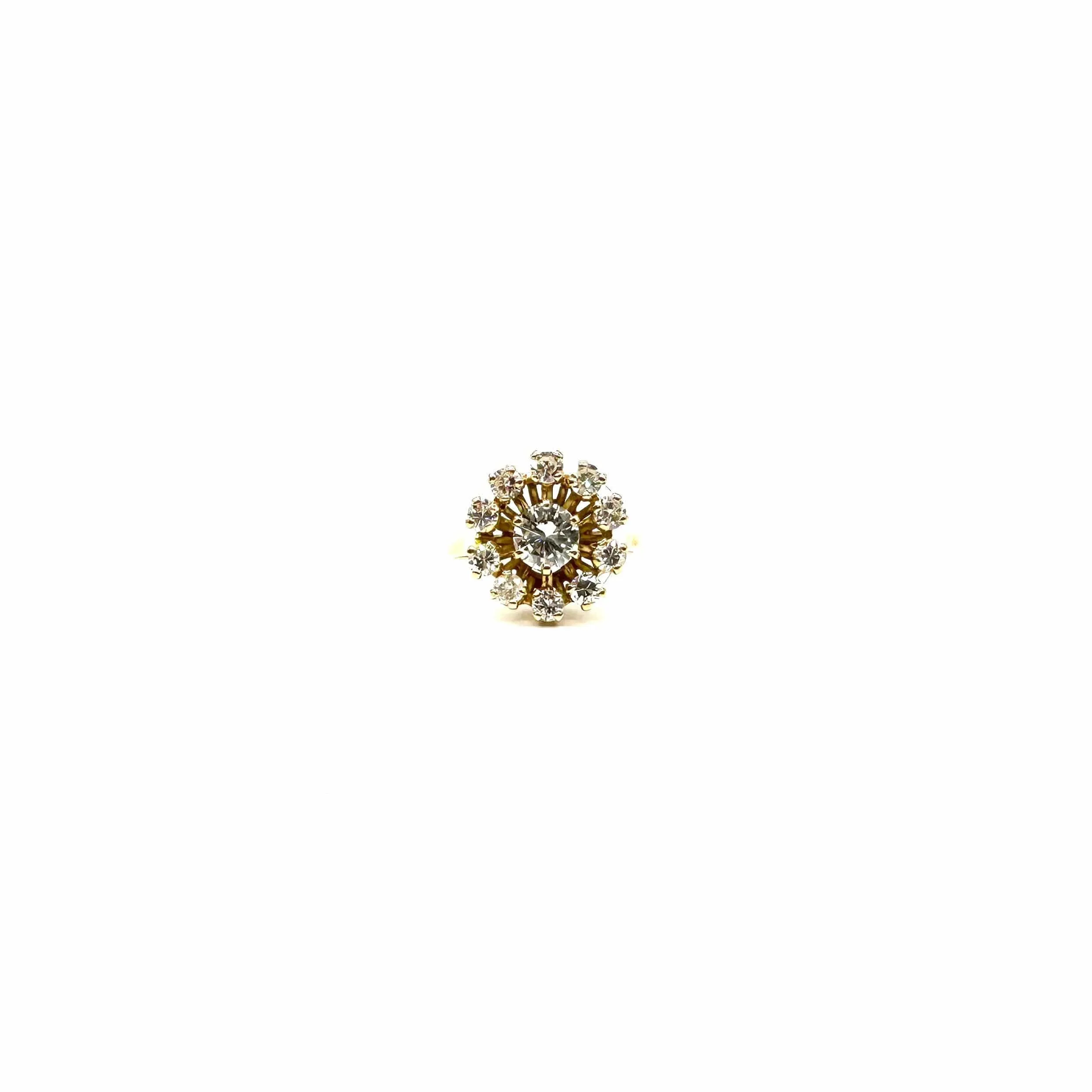 Bague entourage en or jaune 750 et diamants sold by 58 Facettes