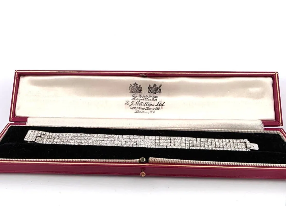 Bracelet en platine avec diamants 7.50 ct sold by 58 Facettes